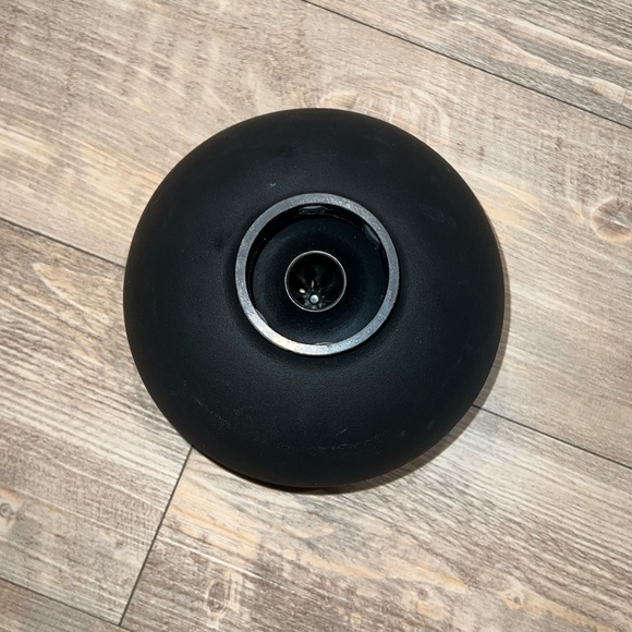 Xtava Black Orchid Diffuser Attachment for Dyson Airwrap or Blowdryer Curly Hair - Picture 8 of 9